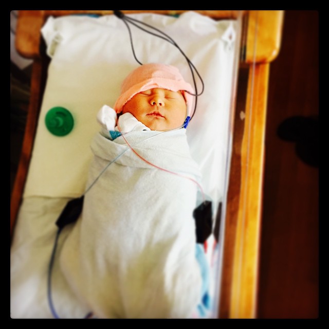 Rockin’ the dope beats on those new “Babies by Dre”