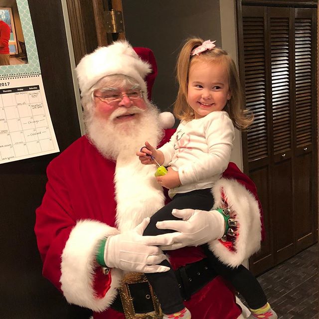 Someone is clearly smitten with Santa?
